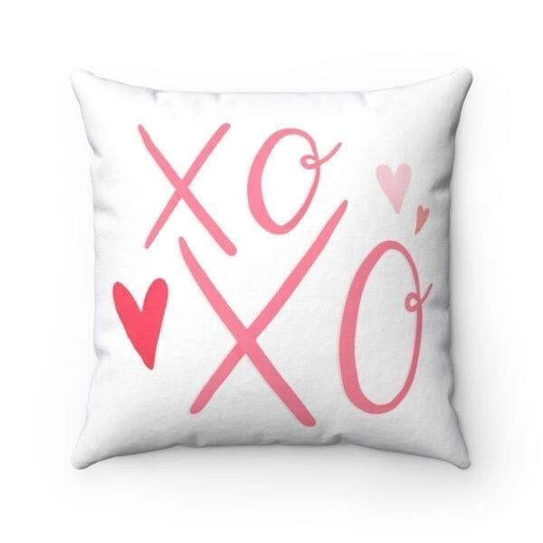 xoxo accent pillow